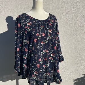 GAP Navy Blue Floral Blouse Large Shirred Ruffle Sleeve Feminine Top